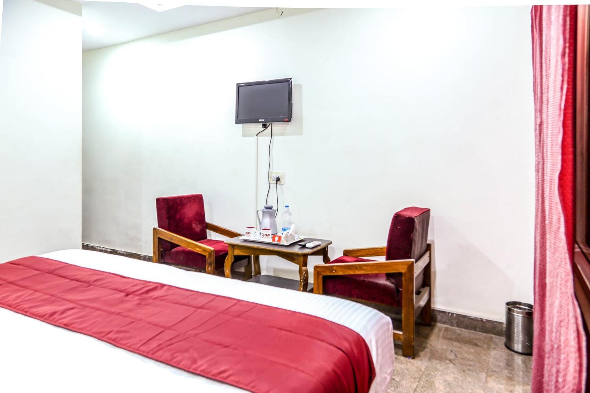 Hotel Collection O Poojith Residency Tirupati Exterior foto